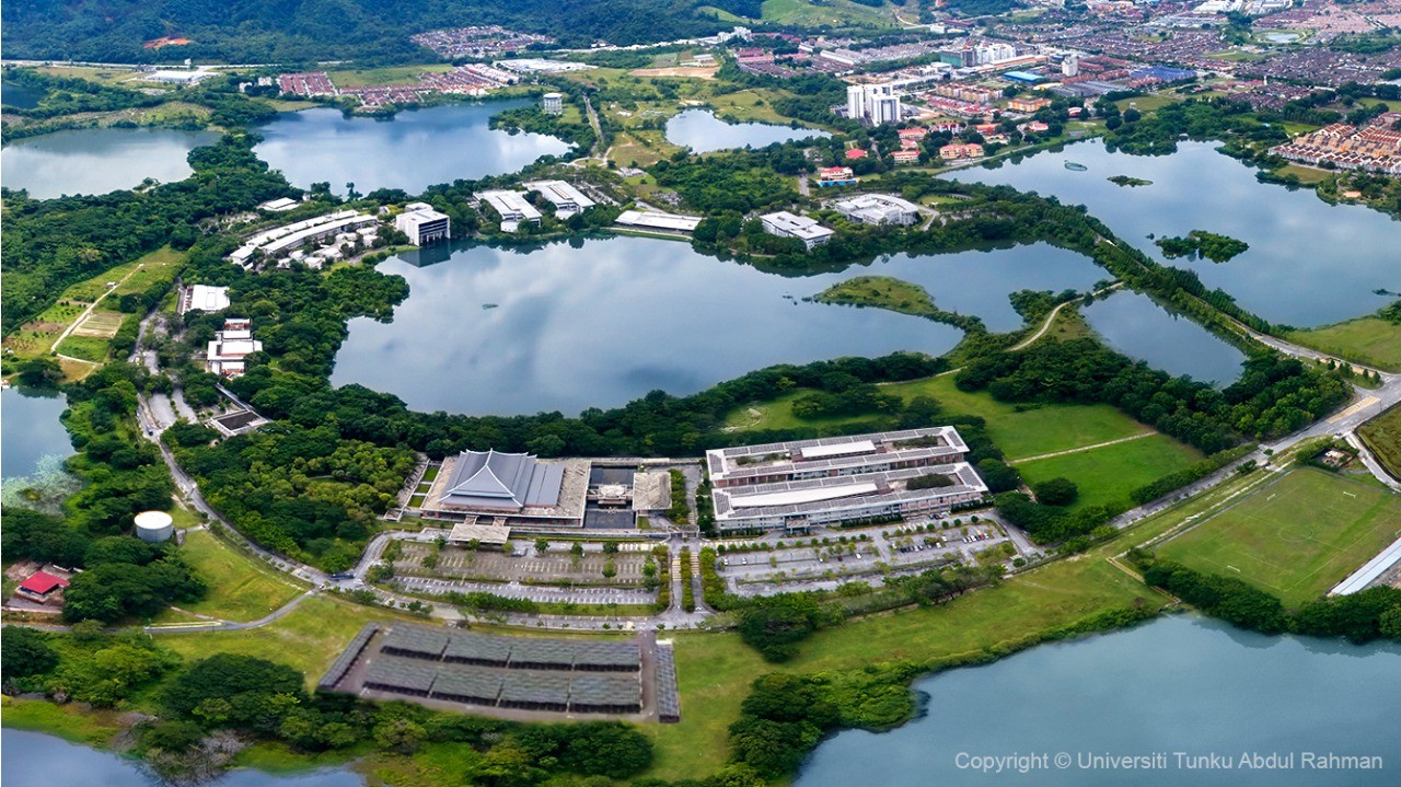 拉曼大学