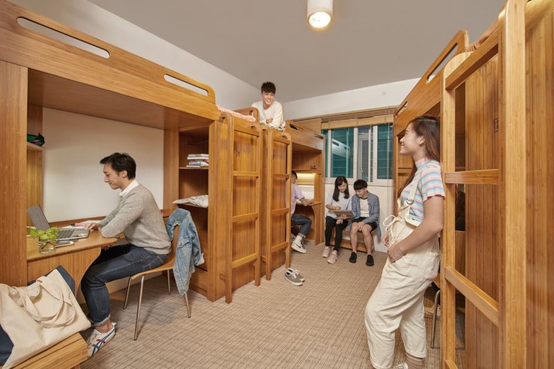 恒大是香港第一所私立大学采用独特的「住宿式书院制度」，为学生提供学习丶自我提升和建立人际网络的机会，营造一个共住共学的社区。