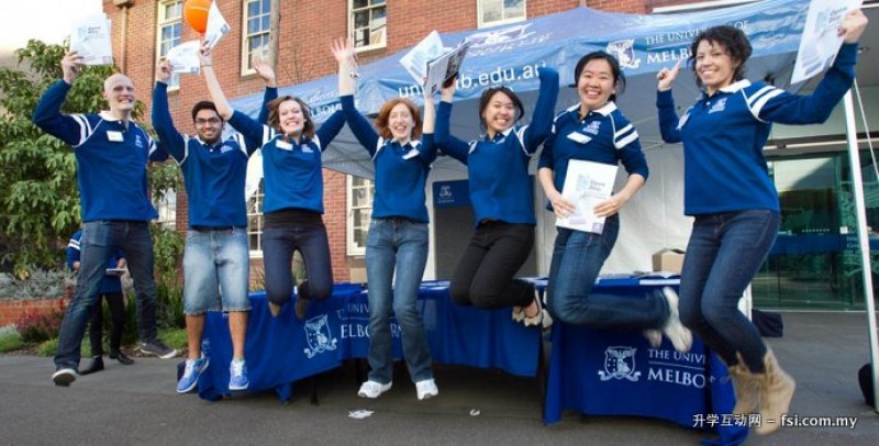 JM is an authorised agent for University of Melbourne. The picture shows students who are actively involved in extra curriculum activities at university.
